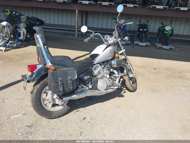 2004 Kawasaki Vn750 მანქანა იყიდება აუქციონზე, vin: JKAVNDA104B550857, აუქციონის ნომერი: 46082434