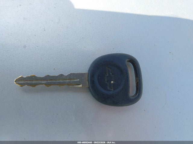 Продаж на аукціоні авто 2001 Chevrolet Suburban 1500 Ls, vin: 3GNEC16T61G107837, номер лоту: 46082448