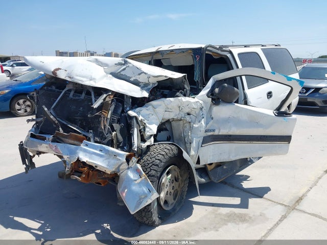 Продаж на аукціоні авто 2001 Chevrolet Suburban 1500 Ls, vin: 3GNEC16T61G107837, номер лоту: 46082448