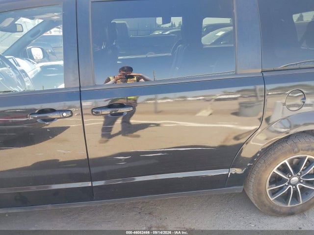 Продажа на аукционе авто 2018 Dodge Grand Caravan Gt, vin: 2C4RDGEGXJR281256, номер лота: 46082466