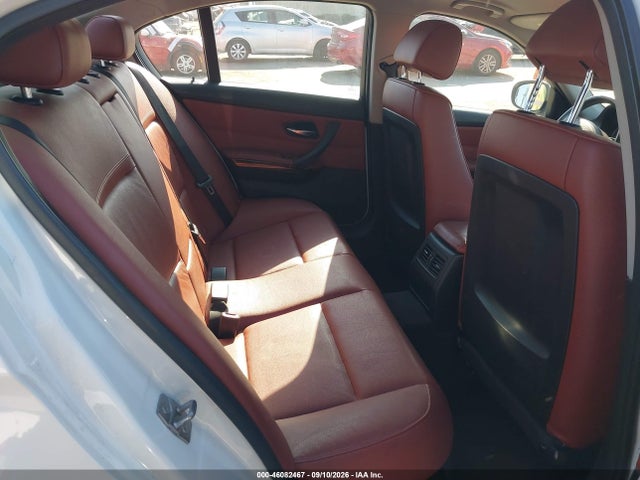 Продажа на аукционе авто 2011 Bmw 328i, vin: WBAPH5C56BA443131, номер лота: 46082467