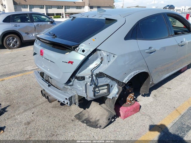 46082482 :رقم المزاد ، SHHFK8G7XMU205384 vin ، 2021 Honda Civic Type R Touring مزاد بيع