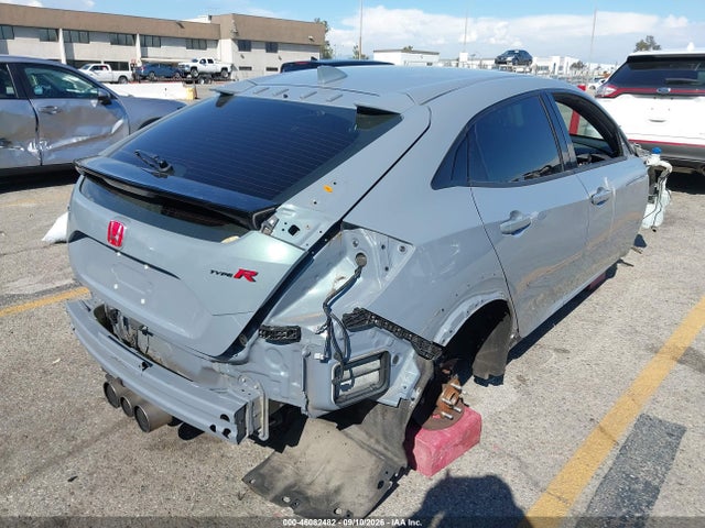 46082482 :رقم المزاد ، SHHFK8G7XMU205384 vin ، 2021 Honda Civic Type R Touring مزاد بيع