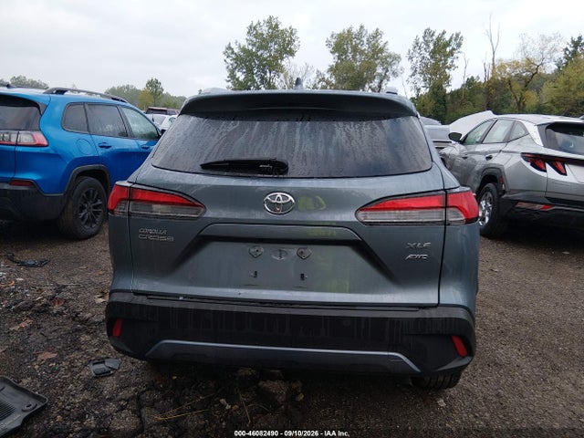 46082490 :رقم المزاد ، 7MUDAABG5PV072310 vin ، 2023 Toyota Corolla Cross Xle مزاد بيع