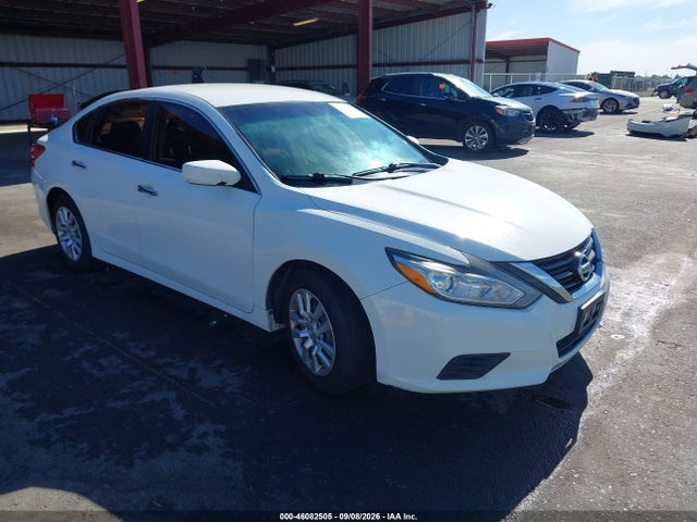 Nissan Altima 2.5/2.5 S/2.5 Sl/2.5 Sr/2.5 Sv 2016 1N4AL3AP8GN377705 main image