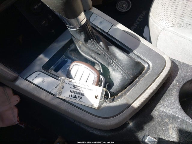 2019 Hyundai Elantra Limited მანქანა იყიდება აუქციონზე, vin: 5NPD84LFXKH495413, აუქციონის ნომერი: 46082518
