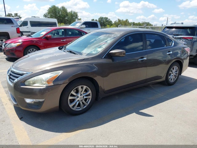 Продаж на аукціоні авто 2015 Nissan Altima 2.5 S, vin: 1N4AL3AP4FC105131, номер лоту: 46082520
