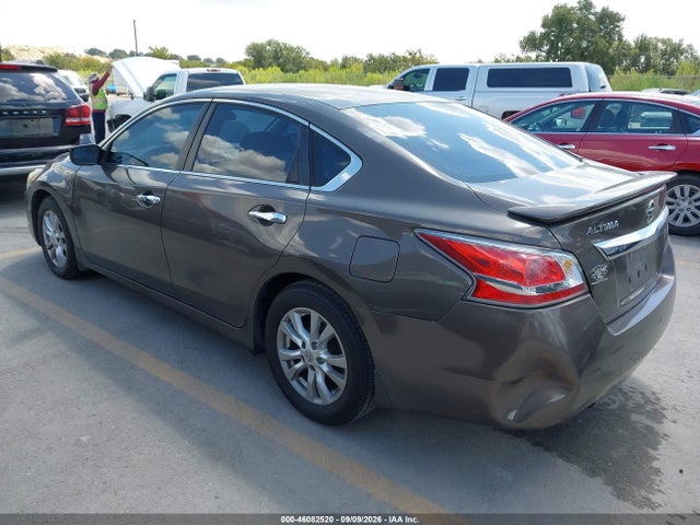 Продаж на аукціоні авто 2015 Nissan Altima 2.5 S, vin: 1N4AL3AP4FC105131, номер лоту: 46082520