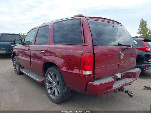 2006 Cadillac Escalade Standard მანქანა იყიდება აუქციონზე, vin: 1GYEK63N06R121846, აუქციონის ნომერი: 46082547