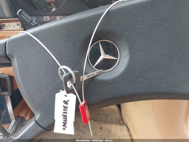 46082553 :رقم المزاد ، WDBBA45A3DB022680 vin ، 1983 Mercedes-benz 380 Sl مزاد بيع