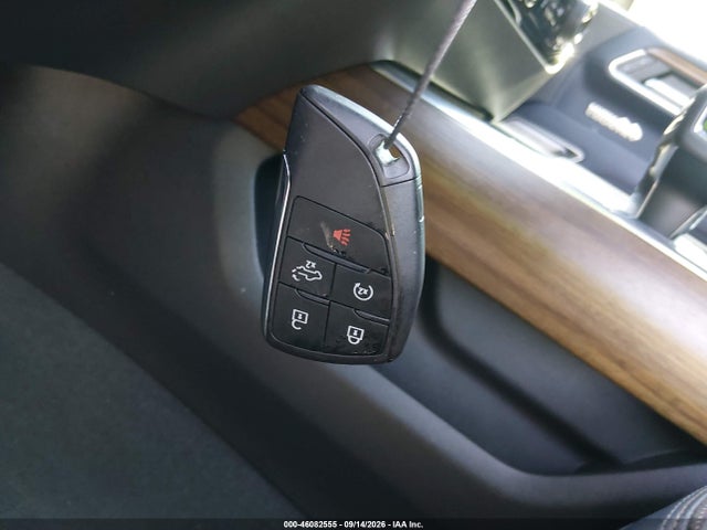 46082555 :رقم المزاد ، 3GCUDJET0NG566502 vin ، 2022 Chevrolet Silverado 1500 4wd  Short Bed High Country مزاد بيع
