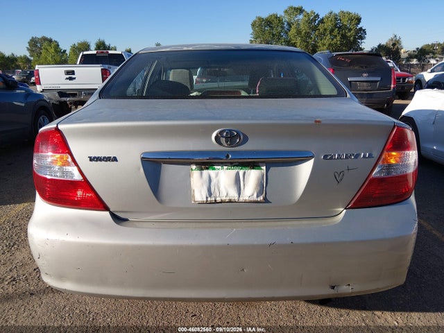 46082560 :رقم المزاد ، 4T1BE30KX4U314679 vin ، 2004 Toyota Camry Le مزاد بيع