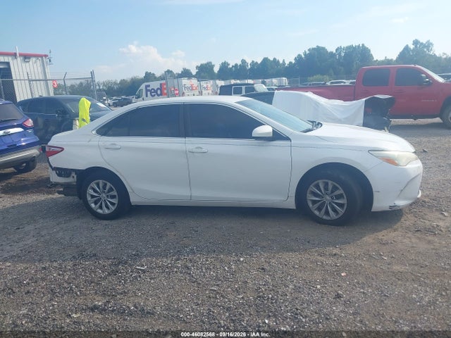 Продажа на аукционе авто 2015 Toyota Camry Le, vin: 4T1BF1FKXFU925517, номер лота: 46082568