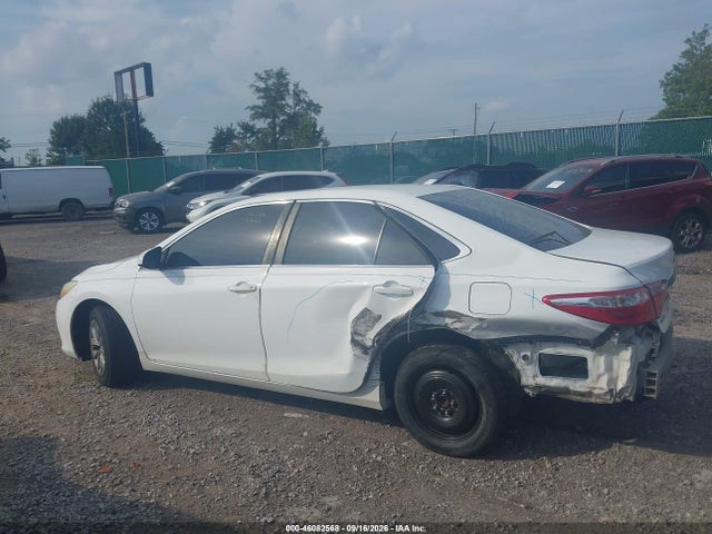 Продажа на аукционе авто 2015 Toyota Camry Le, vin: 4T1BF1FKXFU925517, номер лота: 46082568