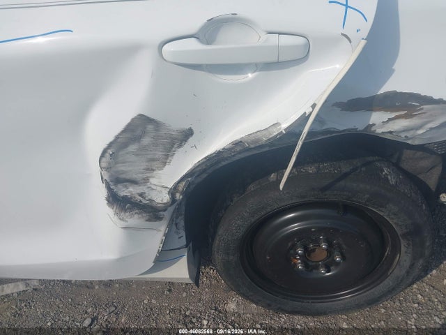 Продажа на аукционе авто 2015 Toyota Camry Le, vin: 4T1BF1FKXFU925517, номер лота: 46082568