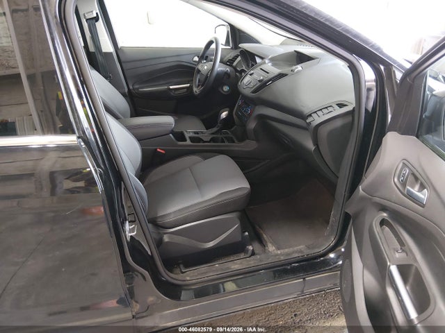 Ford ESCAPE SE 2018 1FMCU9GD9JUD08921 Image 5