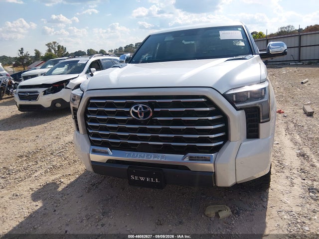 2022 Toyota Tundra Hybrid Capstone მანქანა იყიდება აუქციონზე, vin: 5TFVC5DBXNX002391, აუქციონის ნომერი: 46082627
