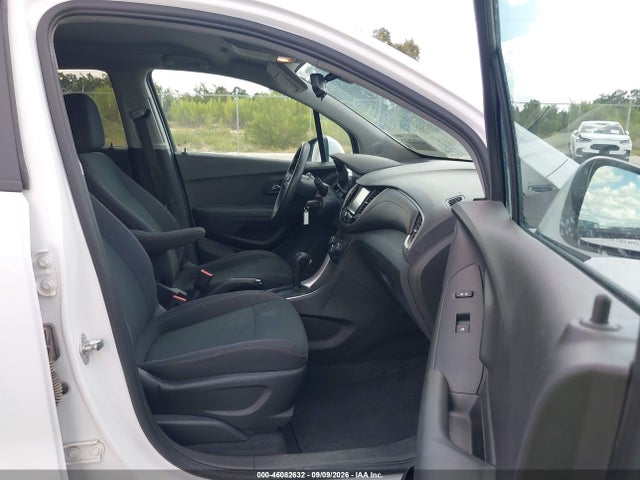Auction sale of the 2017 Chevrolet Trax Ls, vin: 3GNCJNSB0HL233937, lot number: 46082632