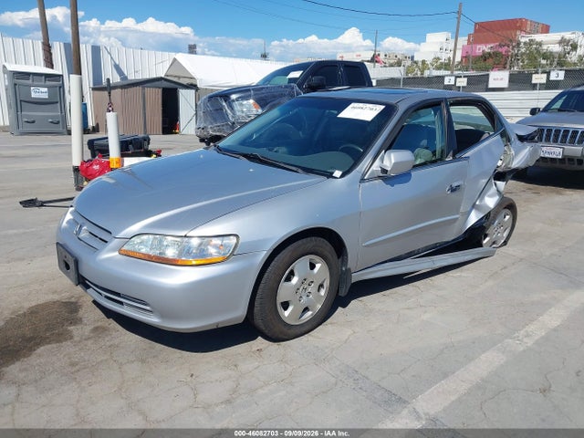 46082703 :رقم المزاد ، 1HGCG16581A030930 vin ، 2001 Honda Accord 3.0 Ex مزاد بيع