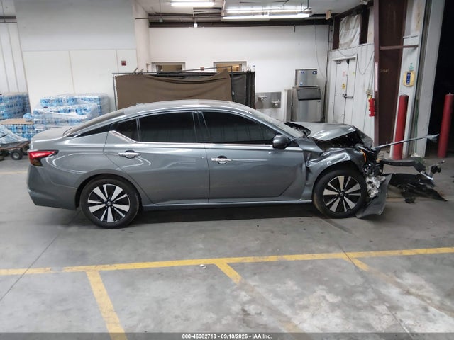 Продаж на аукціоні авто 2020 Nissan Altima Sl Fwd, vin: 1N4BL4EV0LC217214, номер лоту: 46082719