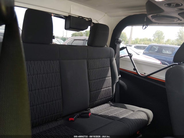 46082733 :رقم المزاد ، 1C4AJWBG8CL161486 vin ، 2012 Jeep Wrangler Sahara مزاد بيع
