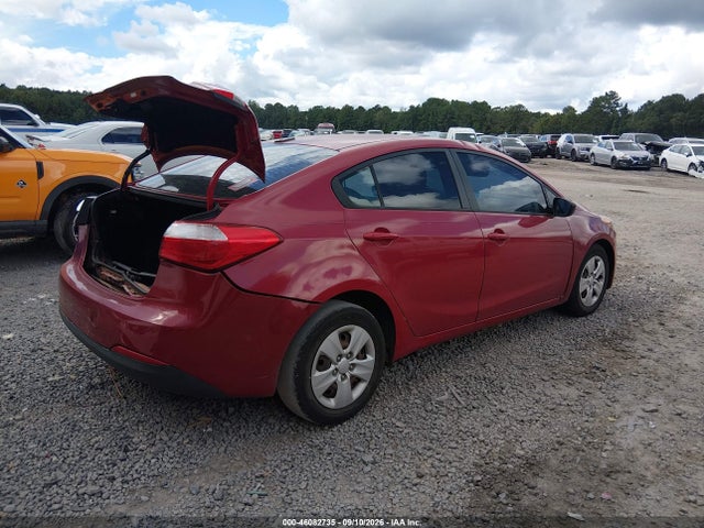 Продажа на аукционе авто 2016 Kia Forte Lx, vin: KNAFK4A63G5481127, номер лота: 46082735