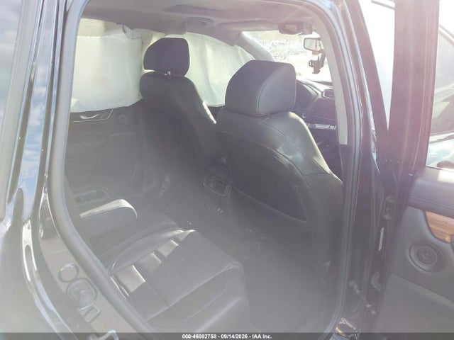 Продажа на аукционе авто 2022 Honda Cr-v Hybrid Touring, vin: 5J6RT6H92NL018813, номер лота: 46082758