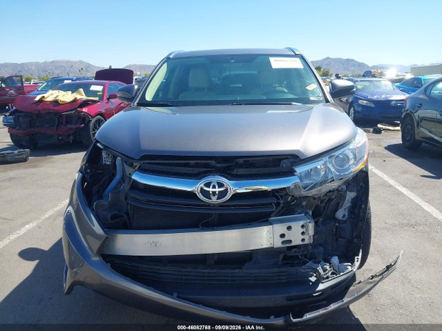 Toyota Highlander Limited V6 2015 5TDYKRFH3FS106253 Image 13