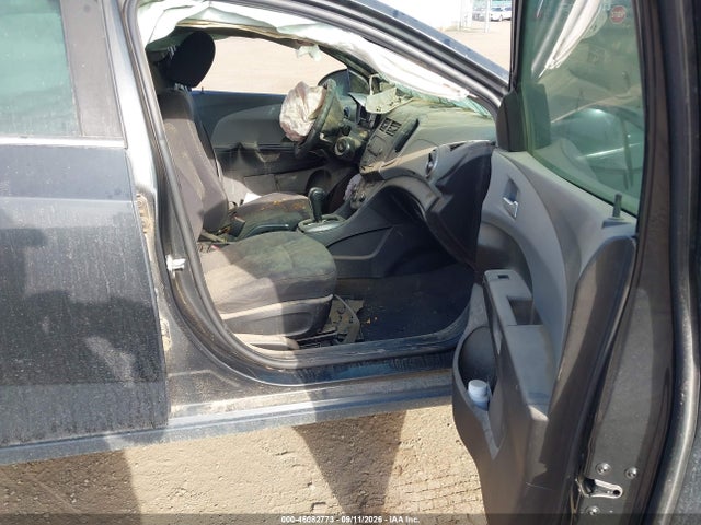 1G1JC5SH8E4199805 Chevrolet Sonic Lt Auto