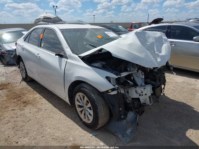 Продажа на аукционе авто 2015 Toyota Camry Le, vin: 4T4BF1FK7FR501945, номер лота: 46082797