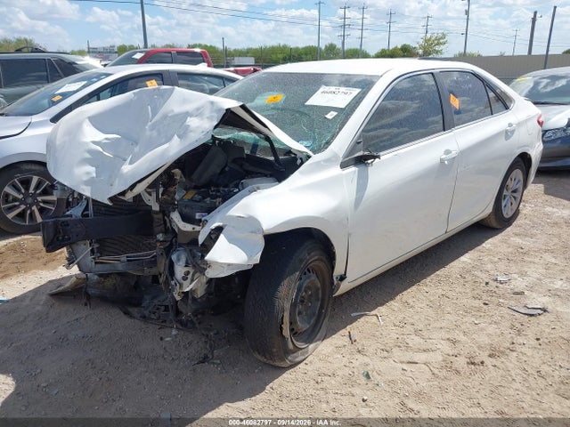 Продажа на аукционе авто 2015 Toyota Camry Le, vin: 4T4BF1FK7FR501945, номер лота: 46082797