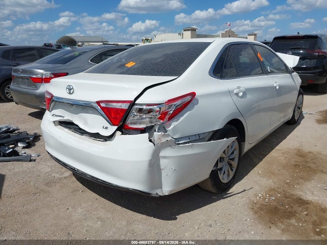Продажа на аукционе авто 2015 Toyota Camry Le, vin: 4T4BF1FK7FR501945, номер лота: 46082797