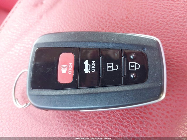 2022 Toyota Camry Xse Awd მანქანა იყიდება აუქციონზე, vin: 4T1K61BK0NU060268, აუქციონის ნომერი: 46082814