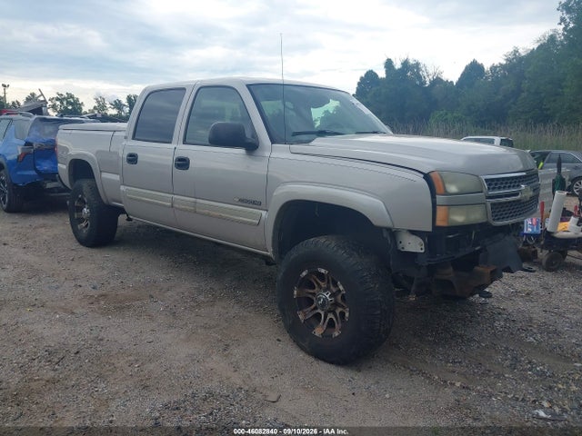2005 Chevrolet Silverado 2500hd Ls მანქანა იყიდება აუქციონზე, vin: 1GCHK23U05F960432, აუქციონის ნომერი: 46082840