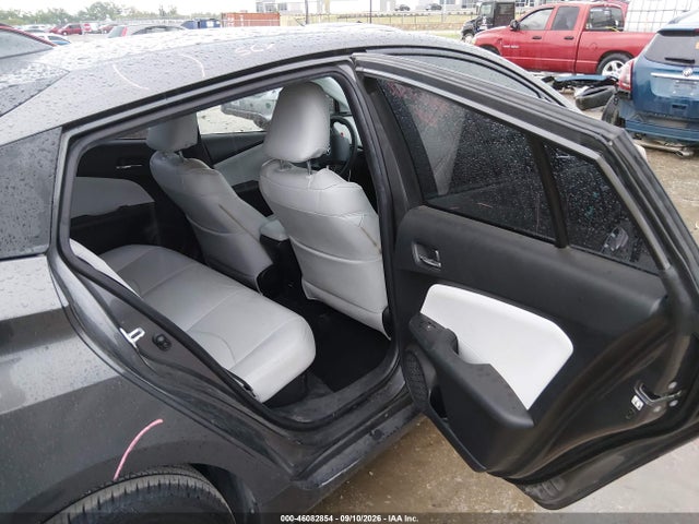 46082854 :رقم المزاد ، JTDKBRFU9G3507036 vin ، 2016 Toyota Prius Two مزاد بيع