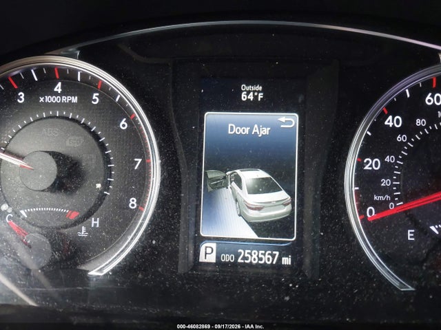 4T1BF1FK0FU033597 Toyota CAMRY SE