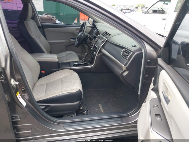 4T1BF1FK0FU033597 Toyota CAMRY SE