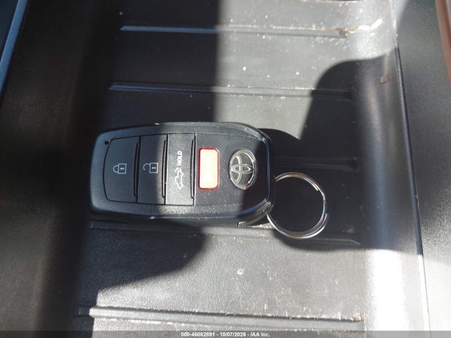 Продажа на аукционе авто 2025 Toyota Tundra Crewmax Platinum/crewmax 1794, vin: 5TFMC5DB2SX101133, номер лота: 46082891