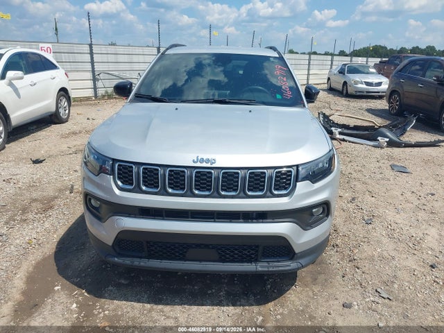 2025 Jeep Compass Latitude 4x4 მანქანა იყიდება აუქციონზე, vin: 3C4NJDBN9ST568062, აუქციონის ნომერი: 46082919