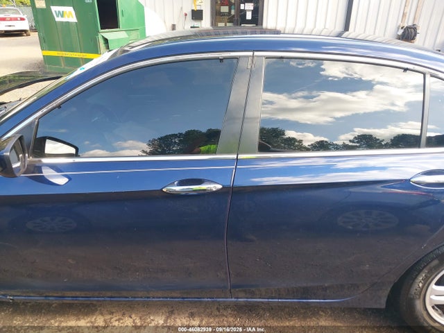 46082939 :رقم المزاد ، 1HGCR2F38FA200208 vin ، 2015 Honda Accord Lx مزاد بيع
