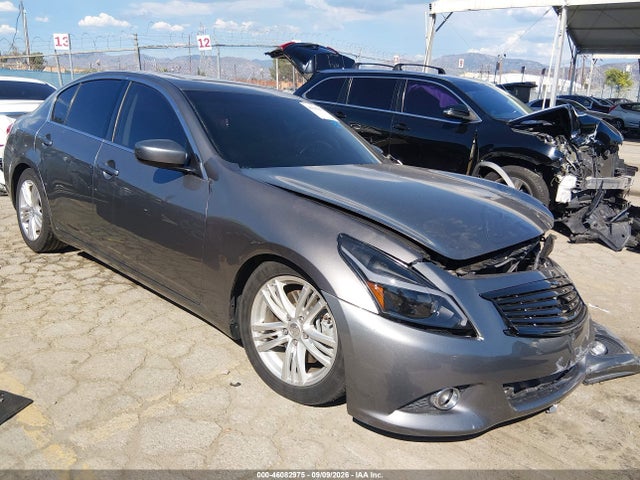 46082975 :رقم المزاد ، JN1CV6AP4DM305399 vin ، 2013 Infiniti G37 Journey مزاد بيع
