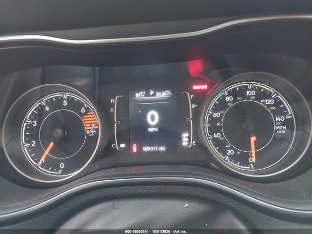 46082991 :رقم المزاد ، 1C4PJMLB4KD398390 vin ، 2019 Jeep Cherokee Latitude Plus 4x4 مزاد بيع