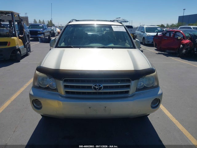46082993 :رقم المزاد ، JTEGF21A520031498 vin ، 2002 Toyota Highlander V6 مزاد بيع