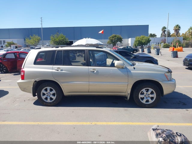 46082993 :رقم المزاد ، JTEGF21A520031498 vin ، 2002 Toyota Highlander V6 مزاد بيع