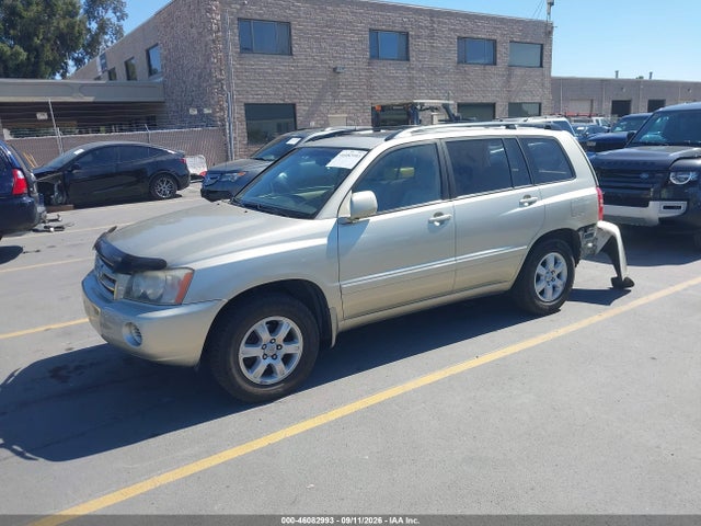 46082993 :رقم المزاد ، JTEGF21A520031498 vin ، 2002 Toyota Highlander V6 مزاد بيع
