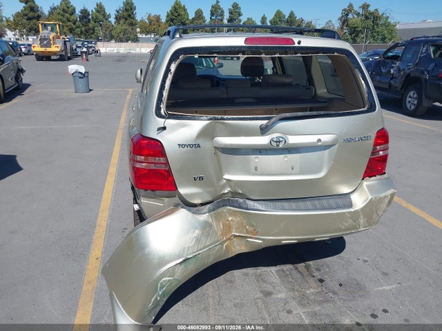 46082993 :رقم المزاد ، JTEGF21A520031498 vin ، 2002 Toyota Highlander V6 مزاد بيع