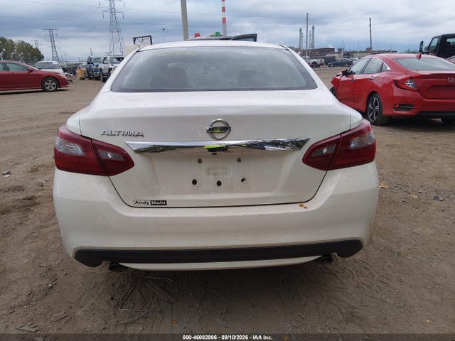 46082996 :رقم المزاد ، 1N4AL3AP1JC161682 vin ، 2018 Nissan Altima 2.5 S مزاد بيع