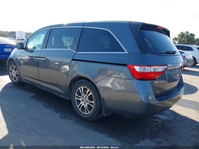 46083005 :رقم المزاد ، 5FNRL5H62CB096062 vin ، 2012 Honda Odyssey Ex-l مزاد بيع
