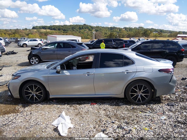 46083098 :رقم المزاد ، 4T1T11AK5PU799210 vin ، 2023 Toyota Camry Se مزاد بيع
