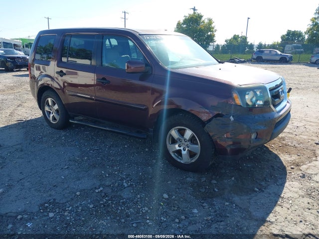 46083100 :رقم المزاد ، 5FNYF4H5XAB020641 vin ، 2010 Honda Pilot Ex-l مزاد بيع